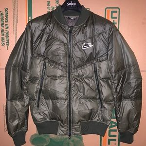 Men’s Nike down jacket